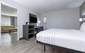 La Quinta Inn By Wyndham Dallas Uptown
